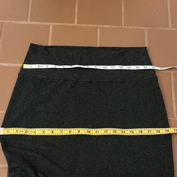 Eileen Fisher Charcoal Gray Bodycon Stretch Pencil Skirt - Picture 5 of 5